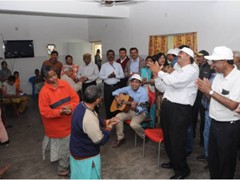 The employees also spent time singing and dancing with the inmates of Cheshire Home